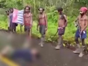 OPM Tembak Mati 3 Warga Sipil Termasuk Pasutri di Jalanan Yahukimo