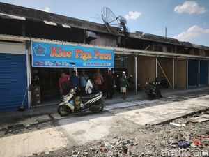 Pedagang Pasar Kanjengan Urunan Rp 4,5 Juta Bangun Lapak Pascakebakaran