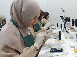 Pasar Industri Kecantikan Tumbuh Pesat, Ini Tren Produk Kosmetik 2026