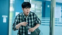 Pemain Drakor Teach You A Lesson Dirawat ke RS Usai Ditabrak Saat Nyebrang