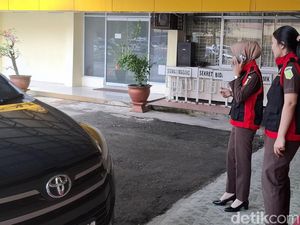 Penyidik Kejaksaan Geledah Disdik Riau, Usut Dugaan Korupsi Tahun 2024