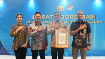 Polresta Sidoarjo Raih 3 Penghargaan Reformasi Birokrasi dan Inovasi Polri