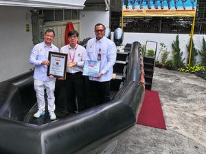 PT Kemenangan Raih Rekor MURI Lewat Keman Boat, Perahu Polietilen Terbesar