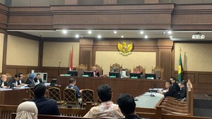 Hakim Semprot Saksi Kasus Suap Eks Ketua Ombudsman: Katanya Garuda di Dada?