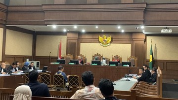Saksi Ngaku Serahkan Duit Rp 1 M ke Eks Ketua Ombudsman Hery Susanto