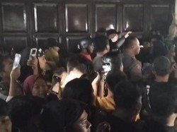 Viral Bu Guru ASN dan Suami di Tanjungbalai Digeruduk karena Pelecehan Anak