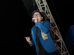 Lirik dan Makna Lagu Dayak Kanayatn, Dayakng Janjiola oleh Tino Amee