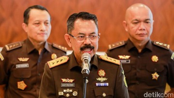 Kejagung Tegaskan Rotasi Pejabat Tinggi Tak Terkait Kasus Febrie Adriansyah