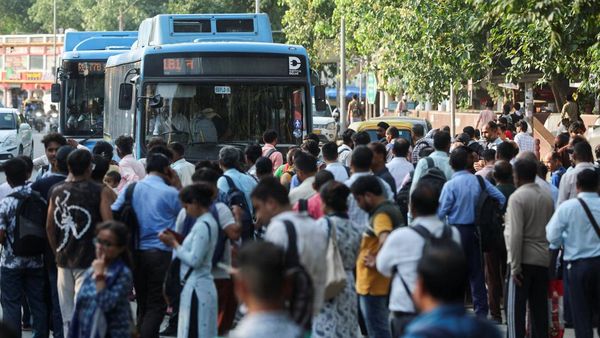 Belasan Stasiun Metro Ditutup Akibat Demo di India