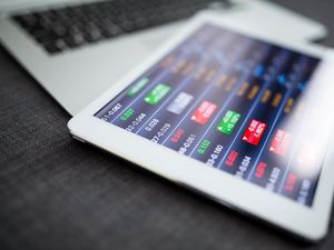 Rekomendasi Saham Hari Ini saat IHSG Melemah Tipis