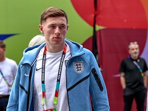Elliot Anderson Tahunya King Manchester itu City