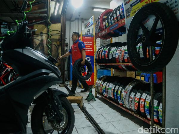 Harga Ban dan Oli Naik, Bengkel Sepi Pelanggan