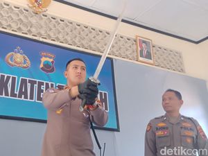Momen Ngeri Karyawan Koperasi Dibacok Saat Tagih Utang di Klaten
