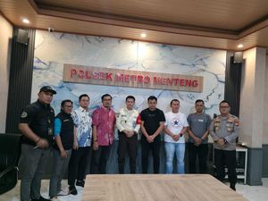 Polda Metro Tilang Sopir Alphard yang Terobos Zebra Cross di HI
