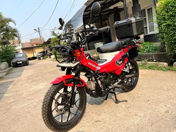 Lihat Lebih Dekat Honda Blade yang Dimodifikasi Jadi Motor Klasik Rasa Rp 80 Jutaan