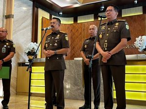 Jaksa Agung Lantik Asep Nana Jadi Wakil Jaksa Agung hingga Kuntadi Jampidsus