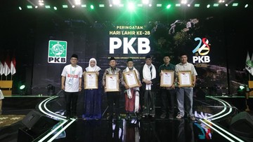 Hormati Warisan Ulama, PKB Beri Penghargaan untuk 5 Kiai Inspiratif