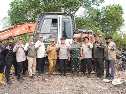 Bupati Rohil Apresiasi Langkah Tegas Polda Riau Sikat Perusak Mangrove