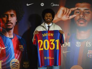 Video Adeyemi: Hansi Flick Alasan Saya ke Gabung Barcelona