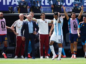 Pelatih Spanyol Kutuk Aksi Brutal Argentina: Itu Tak Bisa Diterima!