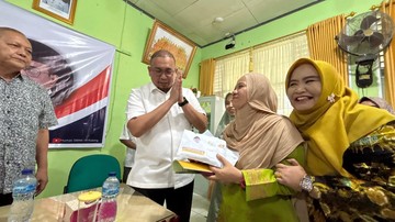 Andre Rosiade Bantu Rp 60 Juta untuk Pelajar yang Lolos ke Al Azhar Mesir