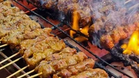 5 Kuliner Nonhalal Paling Legendaris di Bandung, Ada Mie hingga Sate Babi!