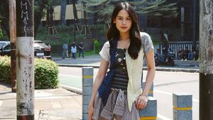 Bisa Dicontoh, Maudy Ayunda Mix and Match Kebaya
