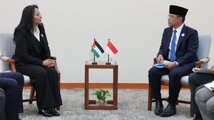 Menlu RI Bertemu Menteri Palestina, Dukung Kemerdekaan dan Rekonstruksi Gaza