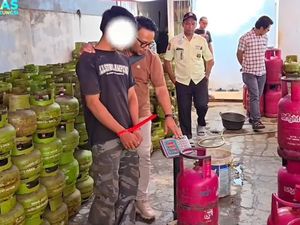 Polisi Gerebek Ruko Tempat Oplos LPG di Bogor, Sita 1.304 Tabung