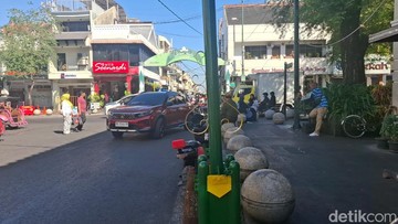 Menuju Malioboro Full Pedestrian, Portal Malah Susahkan Lansia