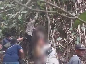 Geger Penemuan Mayat Membusuk Tergantung di Hutan Karang Sidemen Lombok