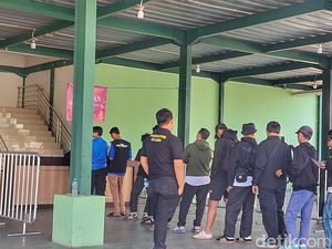 Antusiasme Bobotoh Jelang Laga Pembuka Piala Presiden