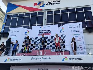 Sederet Rider Jatuh, Wahyu Nugroho Rajai Race 1 di Mandalika