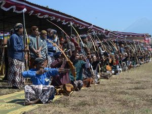 Melestarikan Panahan Tradisional Lewat Gladhen Ageng Jemparingan 2026