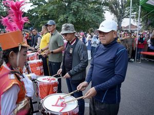 47 Drum Band Pelajar Meriahkan HUT OKU Ke-116