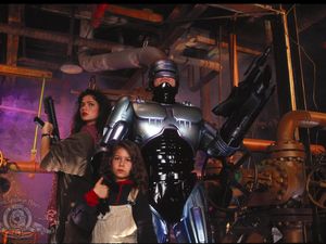 Sinopsis Film RoboCop 3, Dilema Alex Murphy Bela Warga atau Patuhi OCP