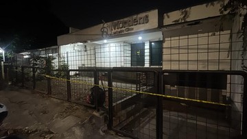 Kasus Kematian Sutrimo, Polisi Olah TKP Klinik Kecantikan di Jaksel