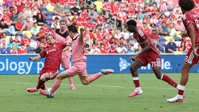 NASHVILLE, TENNESSEE - JULY 25: Temur Tuterov of Sunderland scores his teams second goal during the pre-season friendly match between Liverpool FC and Sunderland AFC at GEODIS Park on July 25, 2026 in Nashville, Tennessee. (Photo by Ian Horrocks/Sun