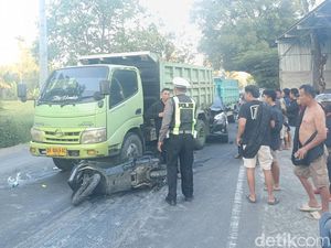 Jalan Licin Ketumpahan Tahu, Kecelakaan Beruntun Terjadi di Lombok Barat