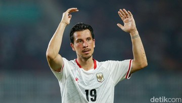 Vietnam Bisa Matikan Thom Haye?