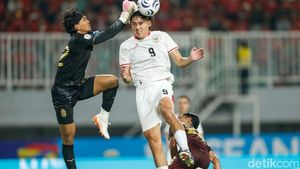 Bingkai Sepekan: Gubernur BI Mundur, Timnas Indonesia Awali Piala AFF dengan Apik