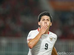 Singapura Vs Indonesia: Ilhan Fandi atau Mitchell Baker Lebih Baik?