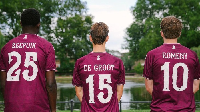 Klub Belanda Fortuna Sittard merilis jersey away (tandang) untuk musim baru 2026/2027.