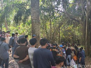 Polisi Ekshumasi Jasad Terduga Pencuri Ayam di Tabanan Bali