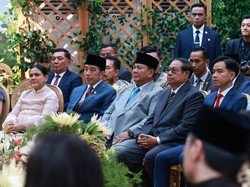 Prabowo Hadiri Pernikahan Putra Boy Thohir, Duduk di Sebelah Jokowi