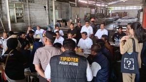 Said Iqbal Cek Nasib 846 Buruh Garmen Terancam PHK di Semarang
