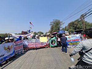 Warga Sempat Tutup Akses Bojonegara Serang, Minta Pelebaran Jalan Dikerjakan