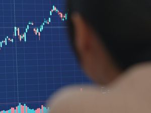 IHSG Ditutup Loyo, Simak Rekomendasi Saham Hari Ini