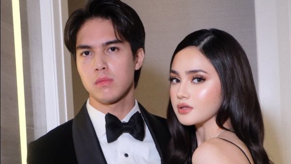 Gaya Couple Syifa Hadju-El Rumi Kondangan Bareng, Bak Barbie & Ken