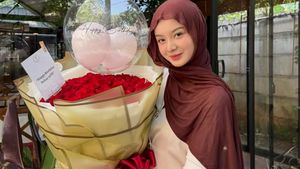Nabila Putri Masuki Usia Kepala 2, Banjir Kado Bermerek